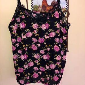 Forever 21 lace tank top